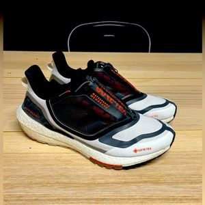 Adidas Ultra Boost 22 Gore-Tex
